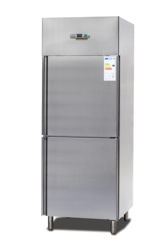 Upright Refrigerator GN650TNM